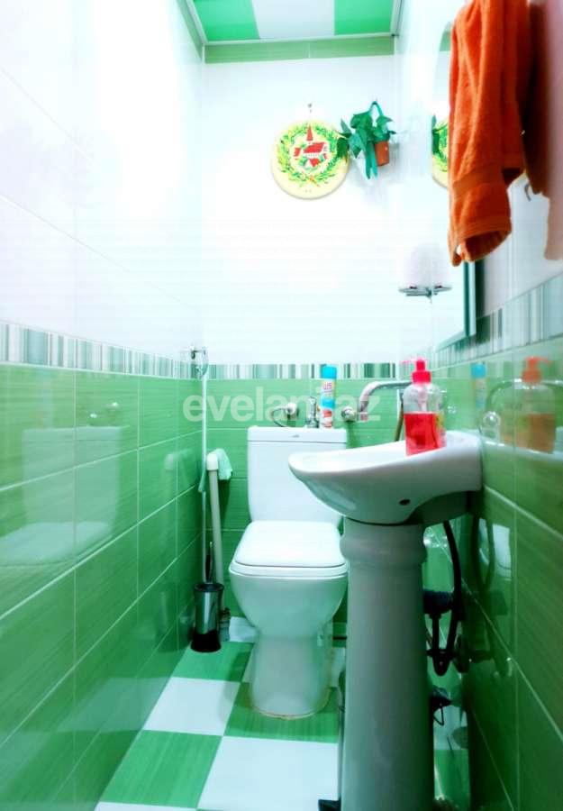 Rent, old building, 2 room, 90 m², Baku, Sabail r, Sahil m.