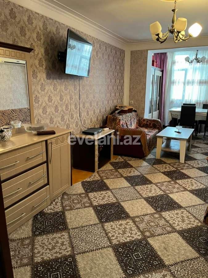 Satılır, köhnə tikili, 3 otaqlı, 70 m², Bakı, Yasamal r, 20 yanvar m.