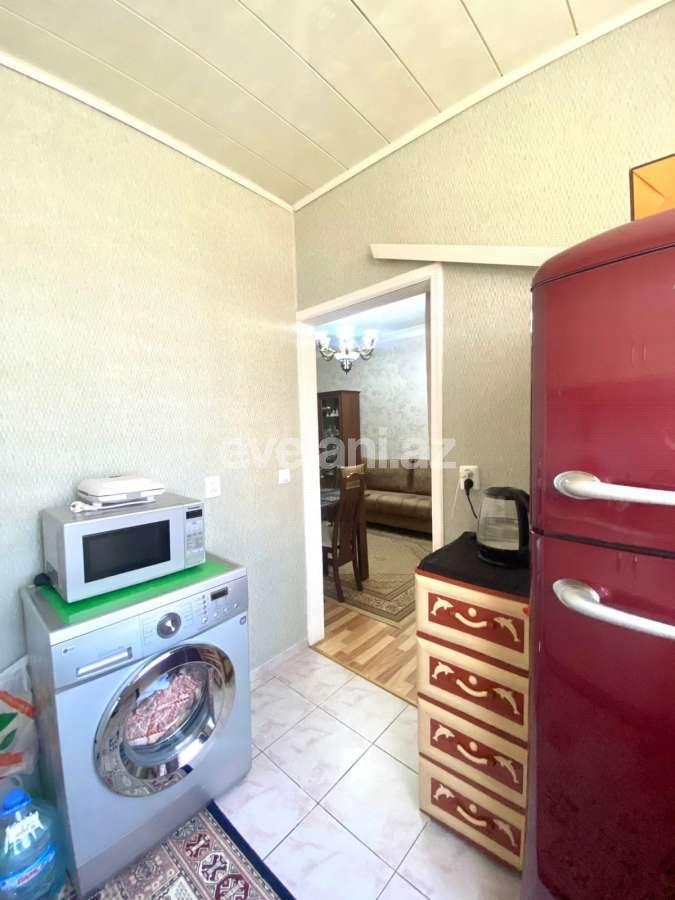 Satılır, köhnə tikili, 2 otaqlı, 50 m², Bakı, Nəsimi r, Memar Əcəmi m.