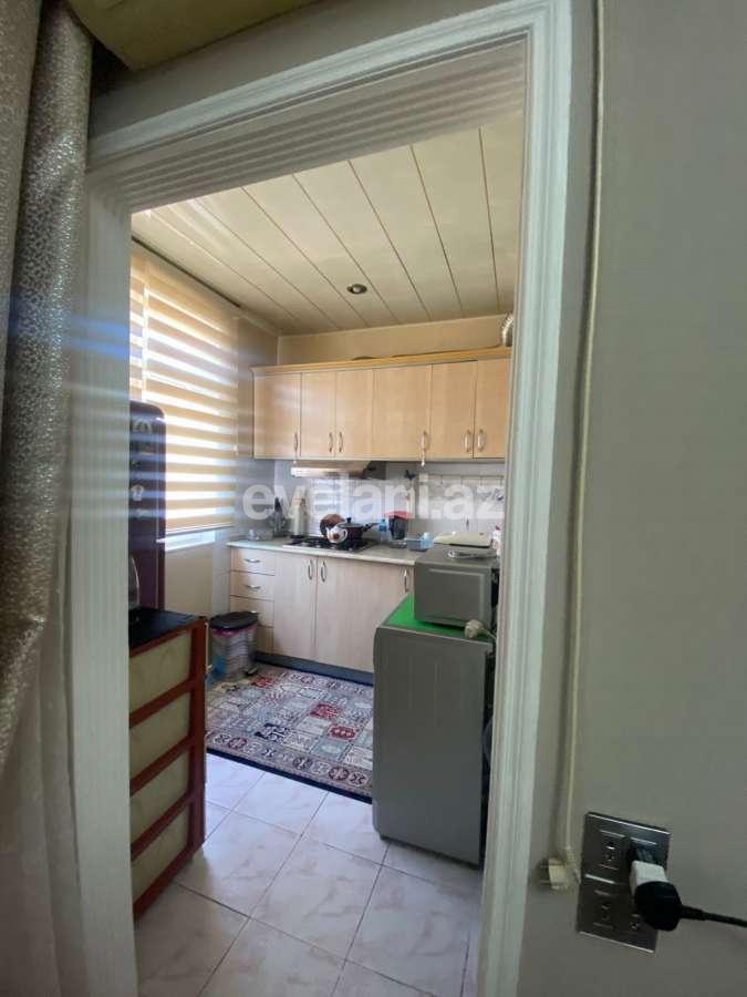 Satılır, köhnə tikili, 2 otaqlı, 50 m², Bakı, Nəsimi r, Memar Əcəmi m.