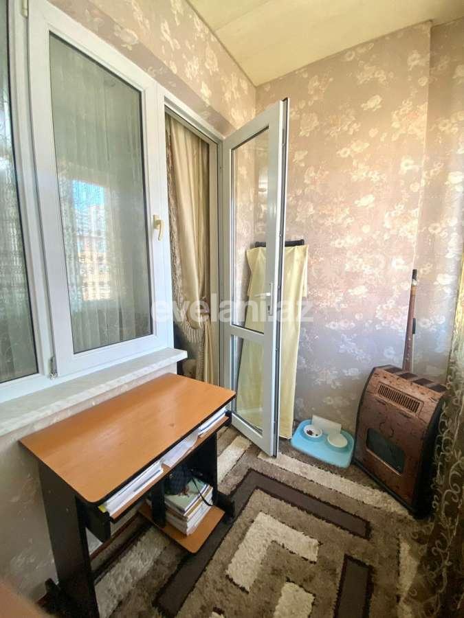 Satılır, köhnə tikili, 2 otaqlı, 50 m², Bakı, Nəsimi r, Memar Əcəmi m.