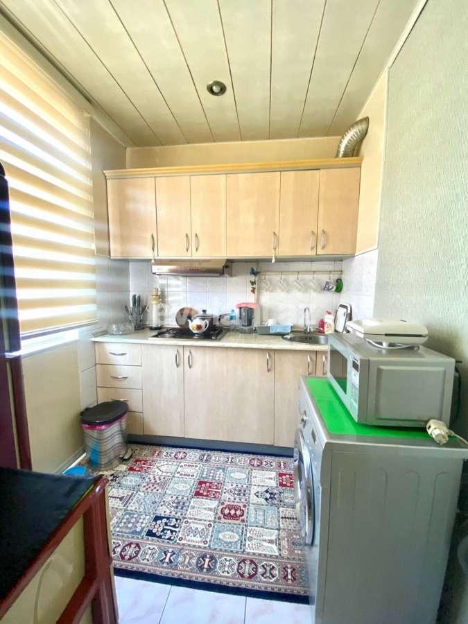 Satılır, köhnə tikili, 2 otaqlı, 50 m², Bakı, Nəsimi r, Memar Əcəmi m.