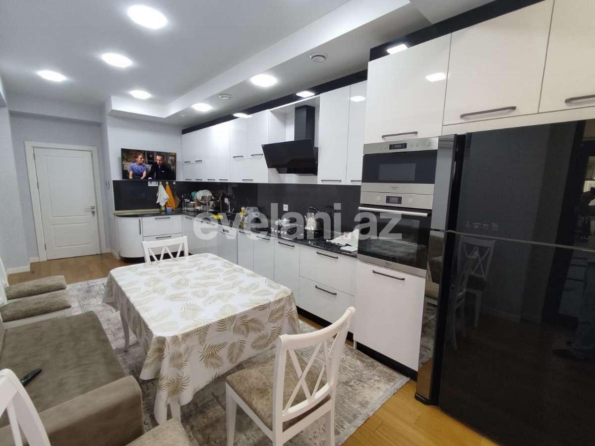 Kirayə verilir, yeni tikili, 4 otaqlı, 225 m², Bakı, Xətai r.