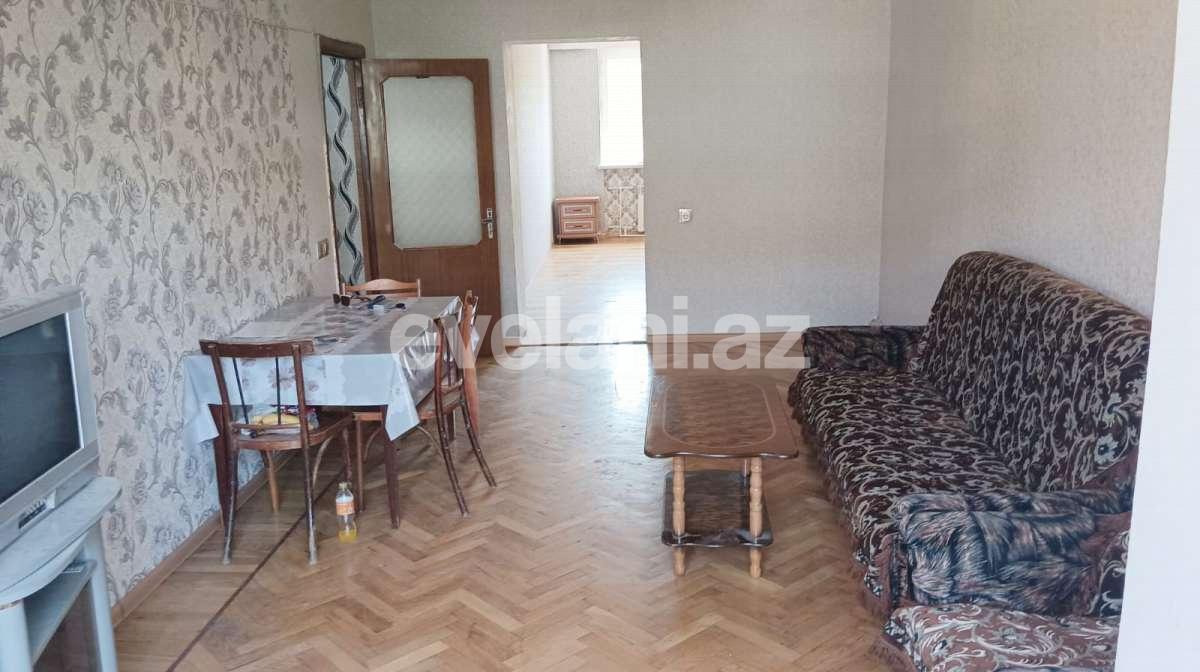 Kirayə verilir, köhnə tikili, 3 otaqlı, 85 m², Bakı, Yasamal r, İnşaatçılar m.