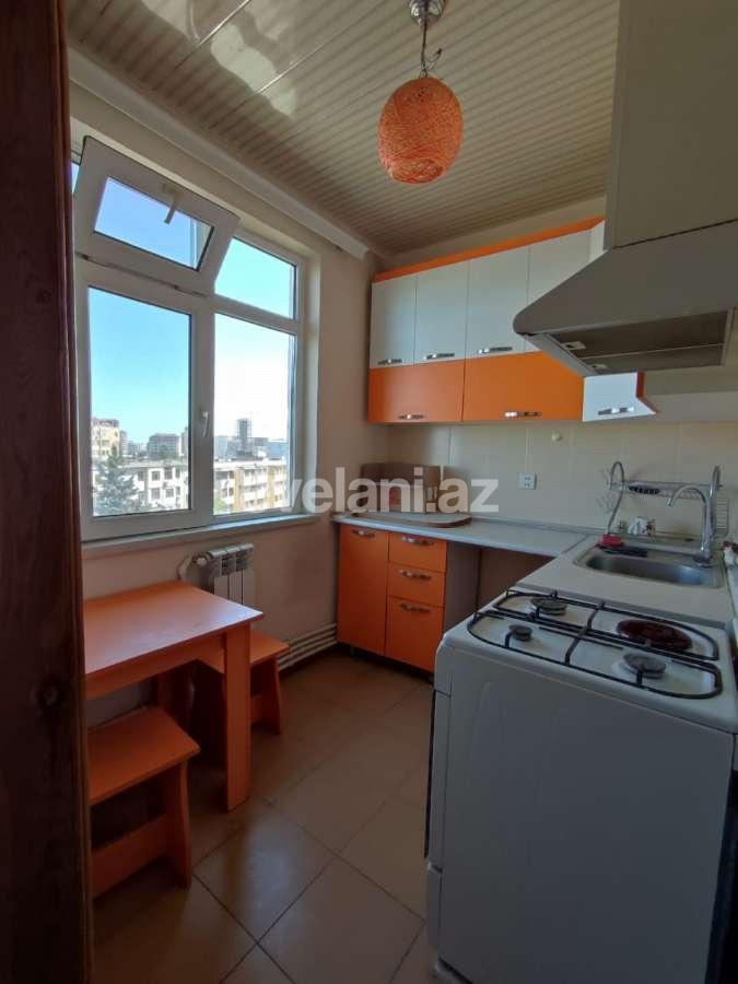 Satılır, köhnə tikili, 2 otaqlı, 50 m², Bakı, Nəsimi r, Memar Əcəmi m.