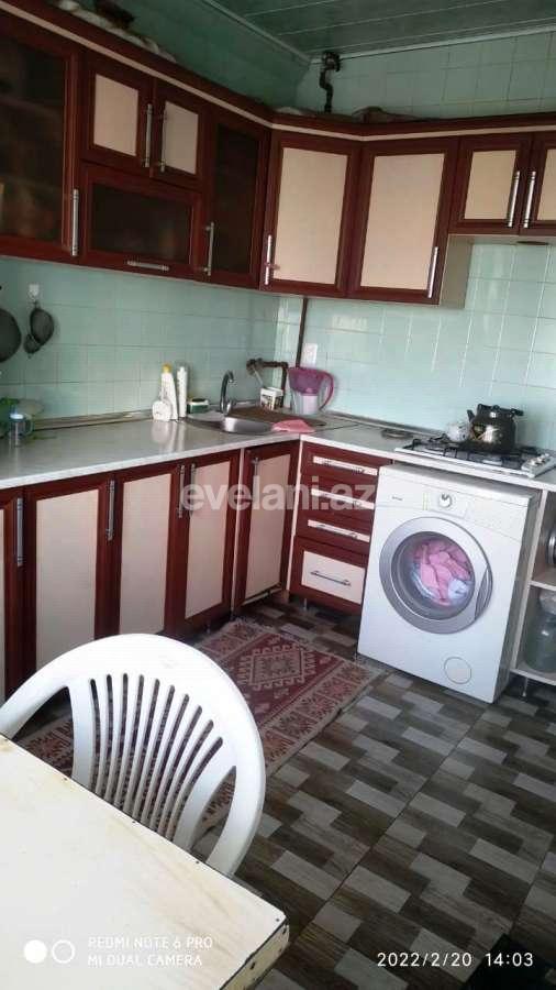 Satılır, köhnə tikili, 3 otaqlı, 80 m², Bakı, Binəqədi r, 9-cu mikrorayon q.