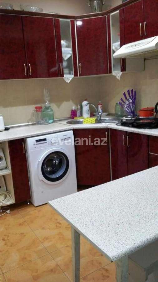 Satılır, köhnə tikili, 4 otaqlı, 110 m², Bakı, Binəqədi r, 9-cu mikrorayon q.