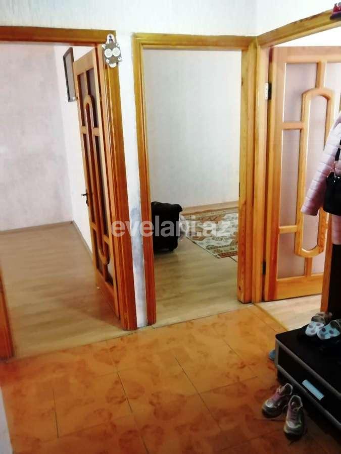 Satılır, köhnə tikili, 4 otaqlı, 110 m², Bakı, Binəqədi r, 9-cu mikrorayon q.