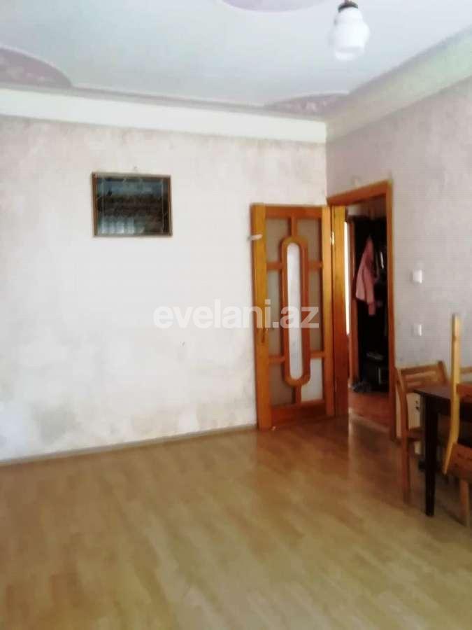 Satılır, köhnə tikili, 4 otaqlı, 110 m², Bakı, Binəqədi r, 9-cu mikrorayon q.