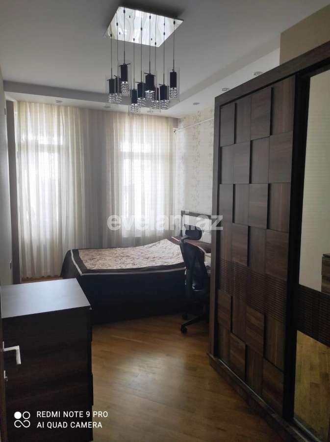Satılır, köhnə tikili, 2 otaqlı, 71 m², Bakı, Binəqədi r, 9-cu mikrorayon q.
