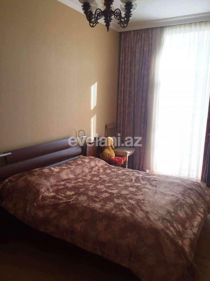 Kirayə verilir, köhnə tikili, 3 otaqlı, 85 m², Bakı, Səbail r, Sahil m.