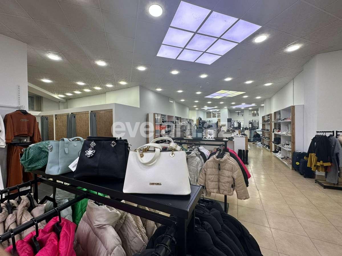 Kirayə verilir, obyekt, 1550 m², Bakı, Yasamal r, Elmlər Akademiyası m.