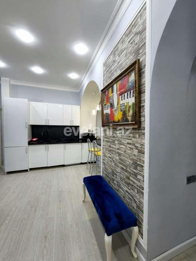 Kirayə verilir, köhnə tikili, 2 otaqlı, 60 m², Bakı, Səbail r, Sahil m.