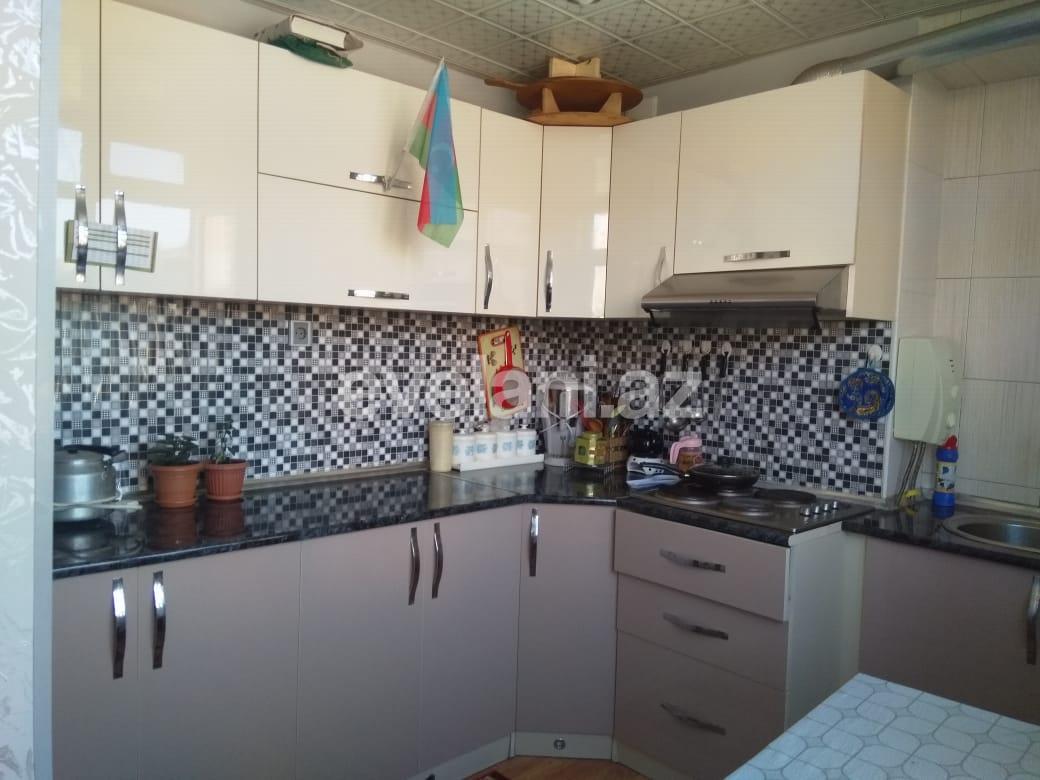 Satılır, köhnə tikili, 2 otaqlı, 54 m², Bakı, Xətai r, Əhmədli q, Həzi Aslanov m.