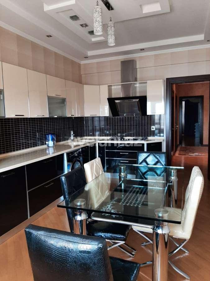 Продаётся, новостройка, 3-комнаты, 140 m², Баку, Ясамальский r, Иншаатчылар m.