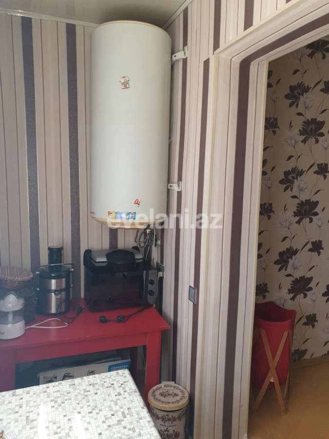 Satılır, köhnə tikili, 3 otaqlı, 75 m², Bakı, Xətai r, Həzi Aslanov m.