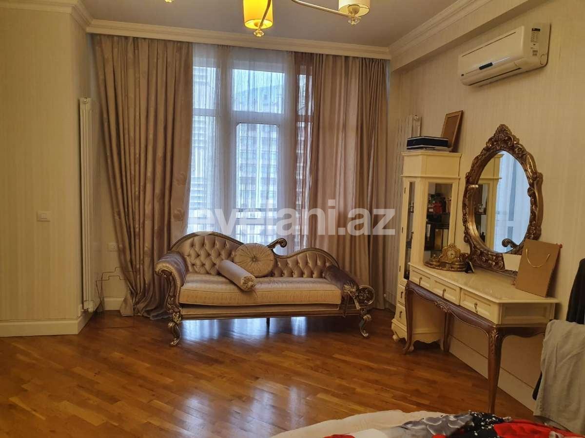 Satılır, yeni tikili, 3 otaqlı, 135 m², Bakı, Nəsimi r, 8 Noyabr m.