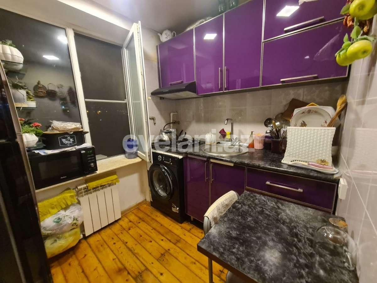 Satılır, köhnə tikili, 3 otaqlı, 82 m², Bakı, Xətai r, Həzi Aslanov q.