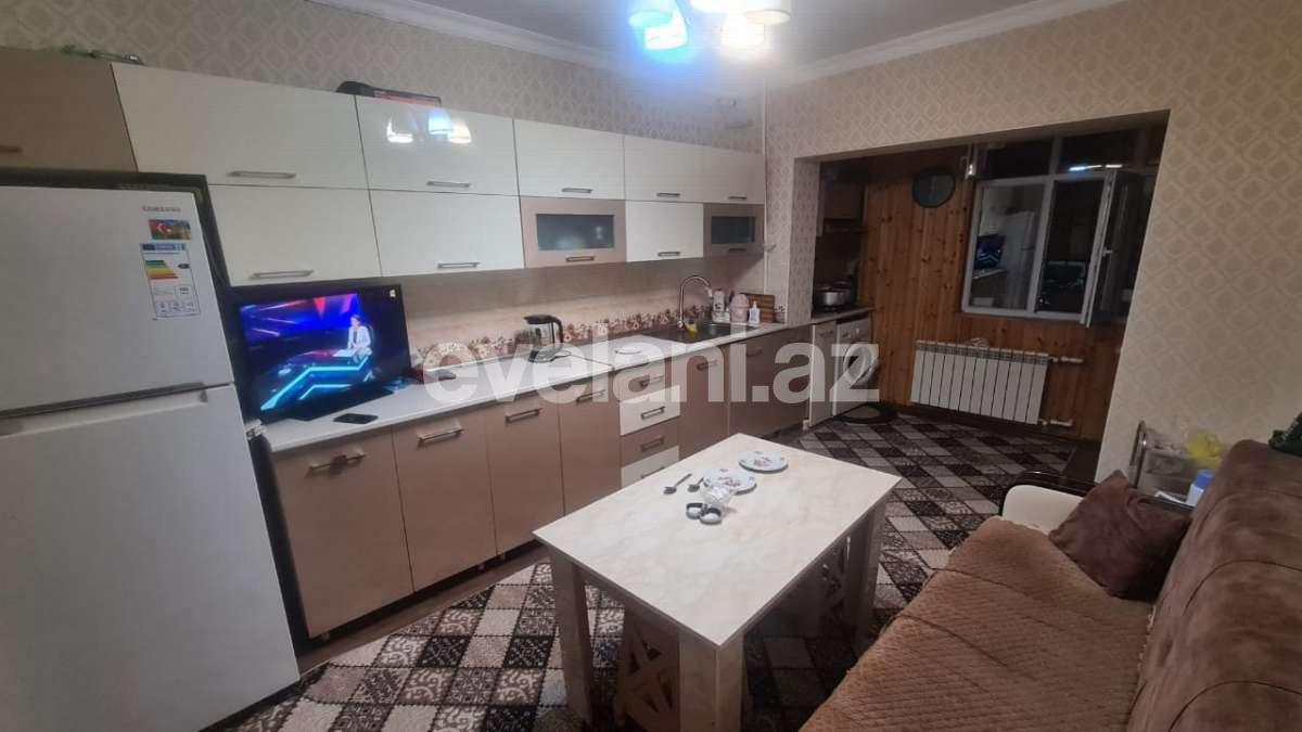 Satılır, köhnə tikili, 3 otaqlı, 82 m², Bakı, Xətai r, Əhmədli q, Əhmədli m.