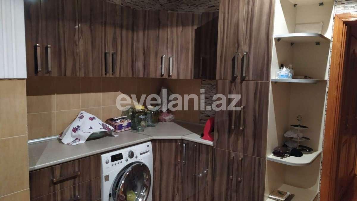 Satılır, köhnə tikili, 2 otaqlı, 60 m², Bakı, Suraxanı r, Massiv D q.