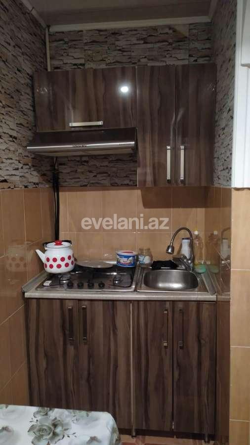 Satılır, köhnə tikili, 2 otaqlı, 60 m², Bakı, Suraxanı r, Massiv D q.