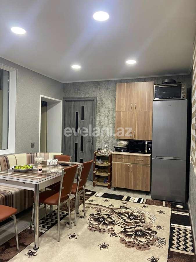 Satılır, köhnə tikili, 4 otaqlı, 100 m², Bakı, Sabunçu r, Bakıxanov q.