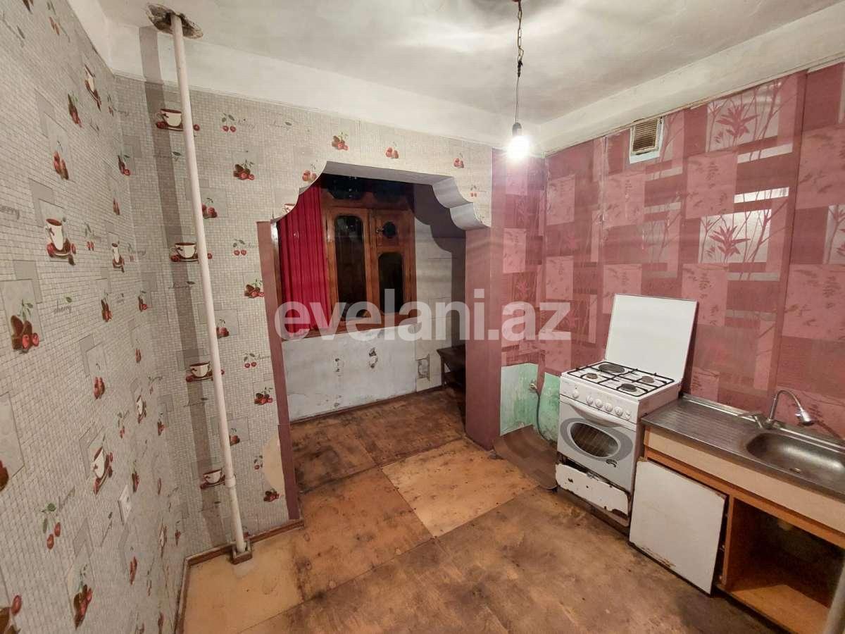 Satılır, köhnə tikili, 2 otaqlı, 55 m², Bakı, Suraxanı r, Massiv D q.