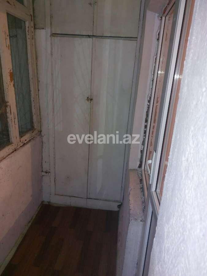 Satılır, köhnə tikili, 2 otaqlı, 55 m², Bakı, Suraxanı r, Massiv D q.