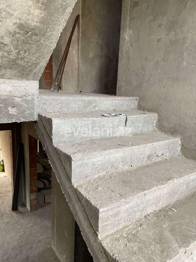 Satılır, həyət evi / bağ, 8 otaqlı, 388 m², Bakı, Binəqədi r, Binəqədi q, Azadlıq prospekti m.