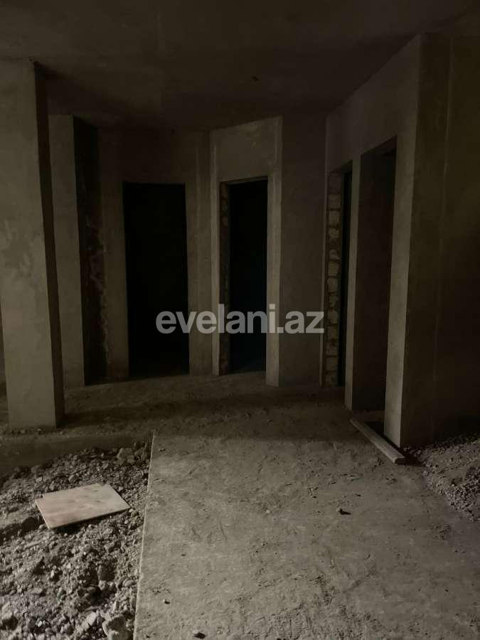 Satılır, həyət evi / bağ, 8 otaqlı, 388 m², Bakı, Binəqədi r, Binəqədi q, Azadlıq prospekti m.