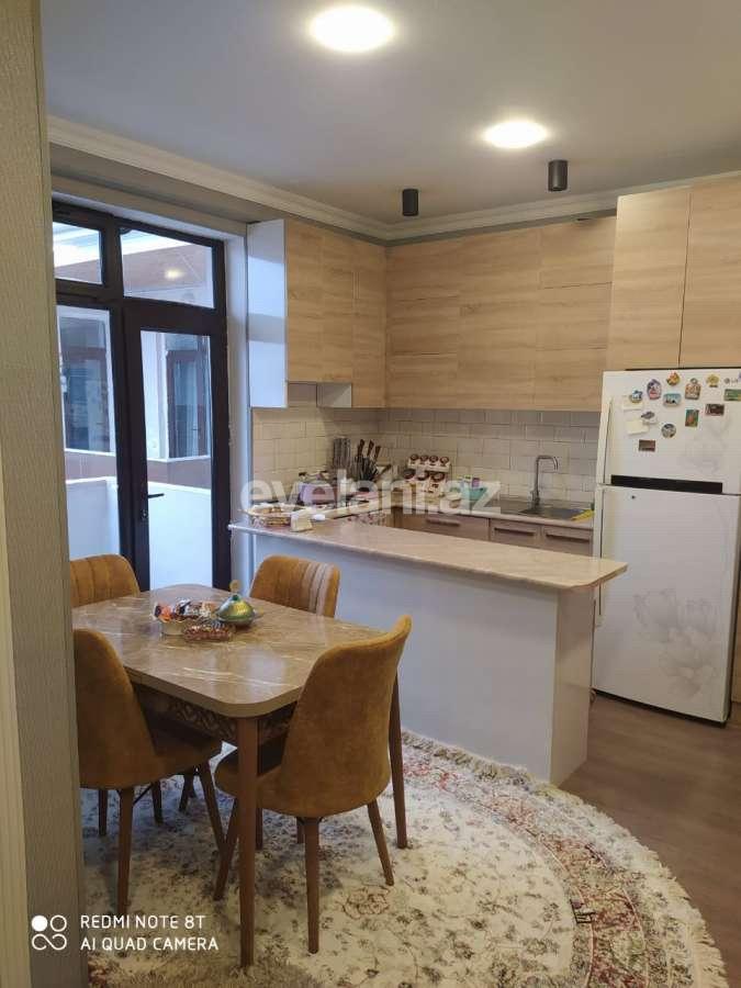 Satılır, yeni tikili, 2 otaqlı, 70 m², Xırdalan