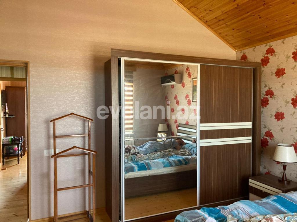 Satılır, həyət evi / bağ, 8 otaqlı, 400 m², Bakı, Abşeron r, Novxanı q.