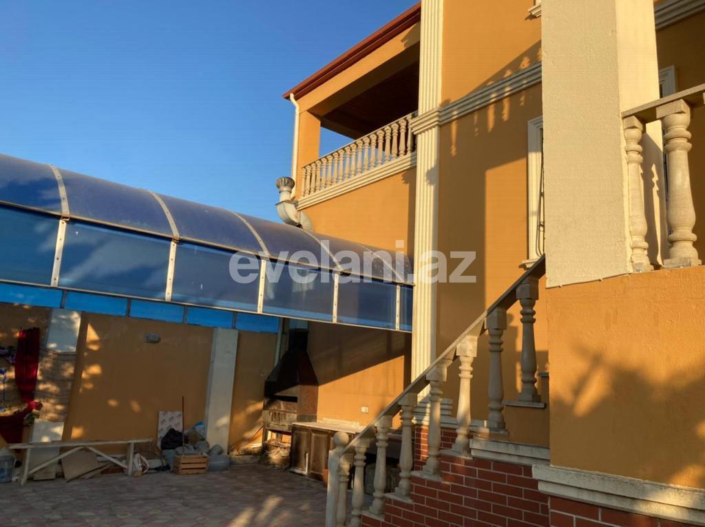 Satılır, həyət evi / bağ, 8 otaqlı, 400 m², Bakı, Abşeron r, Novxanı q.