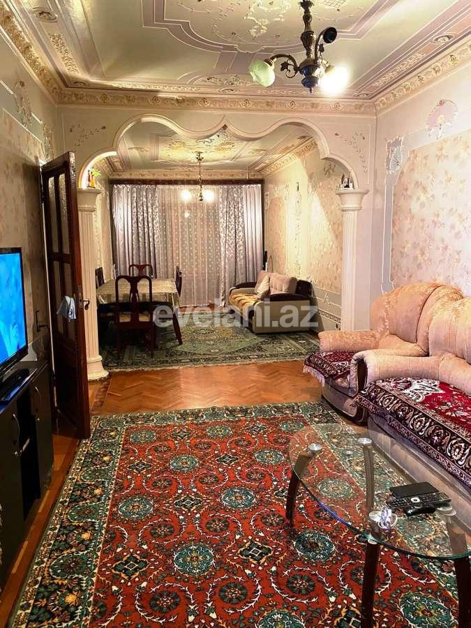 Satılır, köhnə tikili, 4 otaqlı, 120 m², Bakı, Sabunçu r, Bakıxanov q, Neftçilər m.