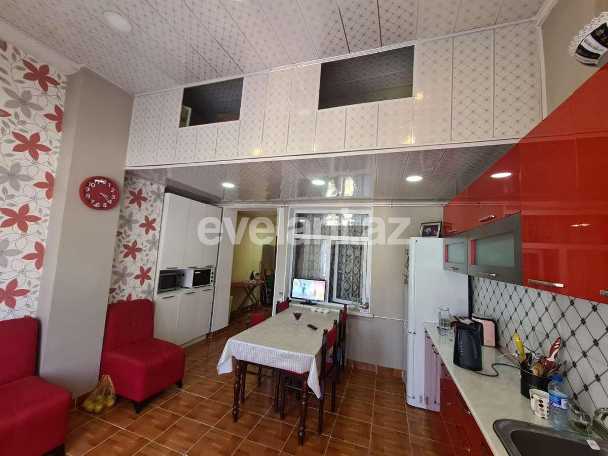 Satılır, köhnə tikili, 5 otaqlı, 120 m², Bakı, Yasamal r, Yasamal q, Nizami m.