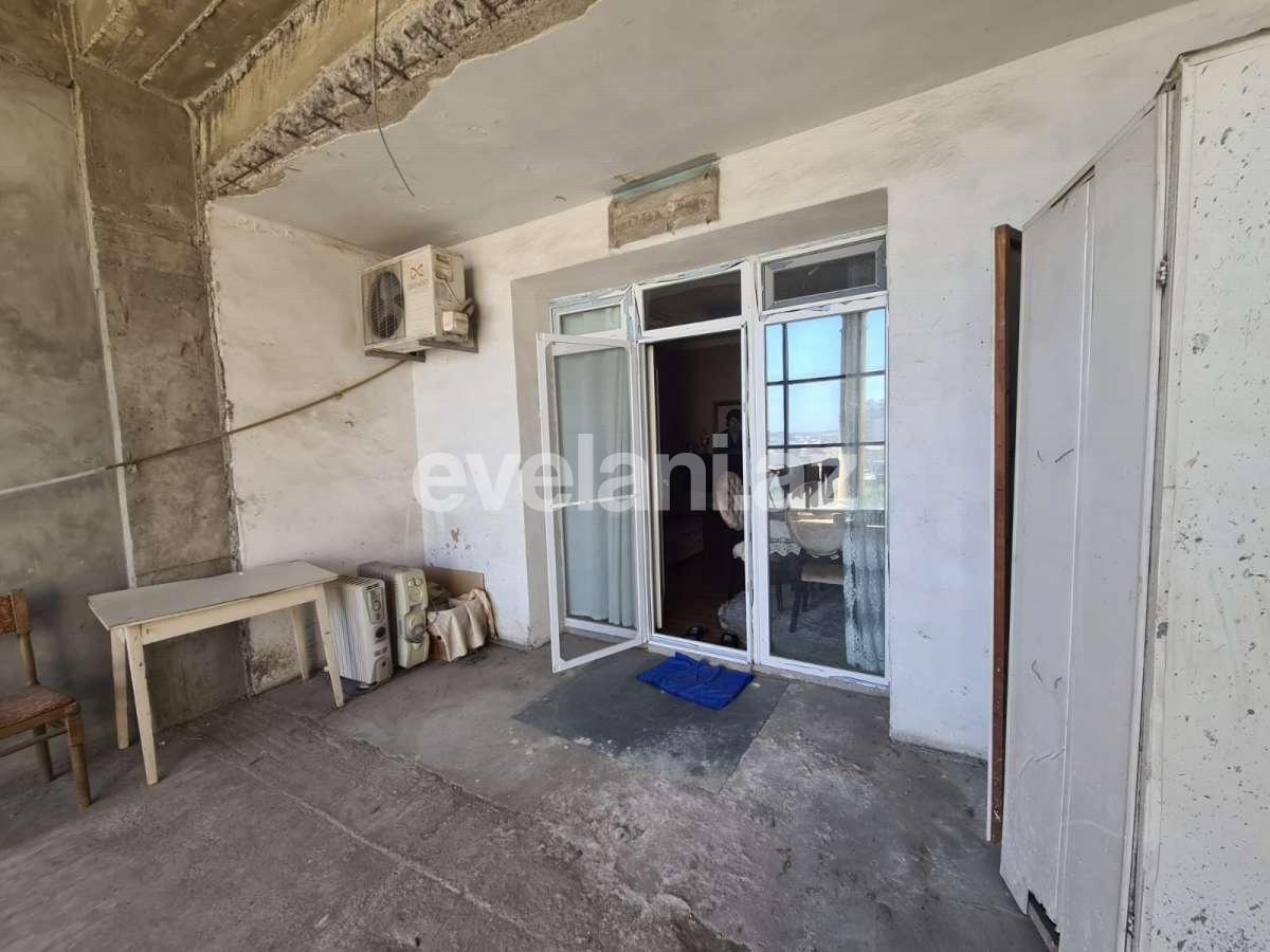 Satılır, köhnə tikili, 5 otaqlı, 120 m², Bakı, Yasamal r, Yasamal q, Nizami m.