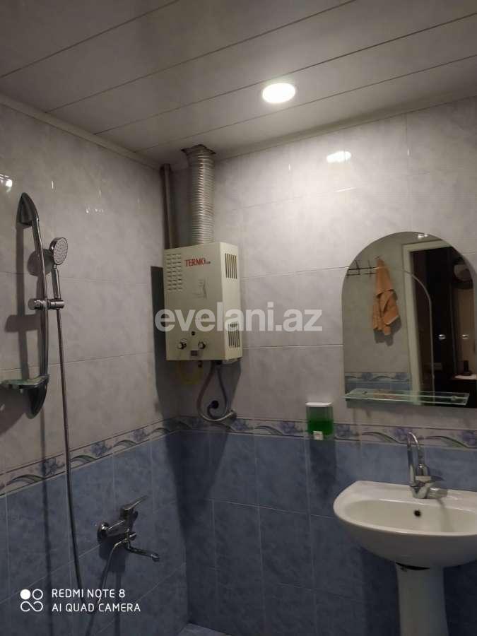 Satılır, köhnə tikili, 3 otaqlı, 65 m², Bakı, Binəqədi r, 8-ci mikrorayon q.