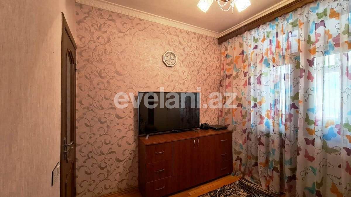 Satılır, köhnə tikili, 4 otaqlı, 70 m², Bakı, Nərimanov r, Gənclik m.