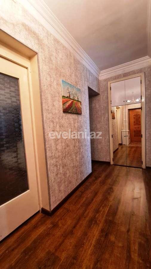 Satılır, köhnə tikili, 4 otaqlı, 70 m², Bakı, Nərimanov r, Gənclik m.