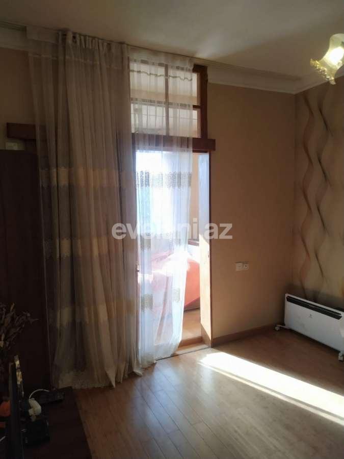 Sale, old building, 1 room, 40 m², Baku, Nasimi r, 28 may m.