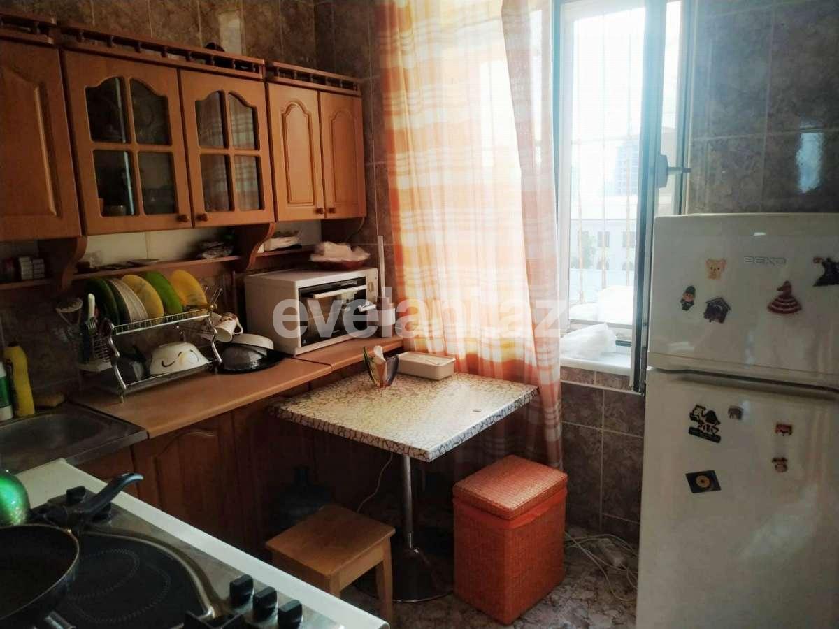 Sale, old building, 1 room, 40 m², Baku, Nasimi r, 28 may m.