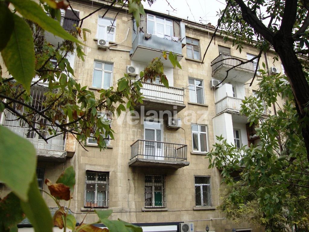 Sale, old building, 1 room, 40 m², Baku, Nasimi r, 28 may m.
