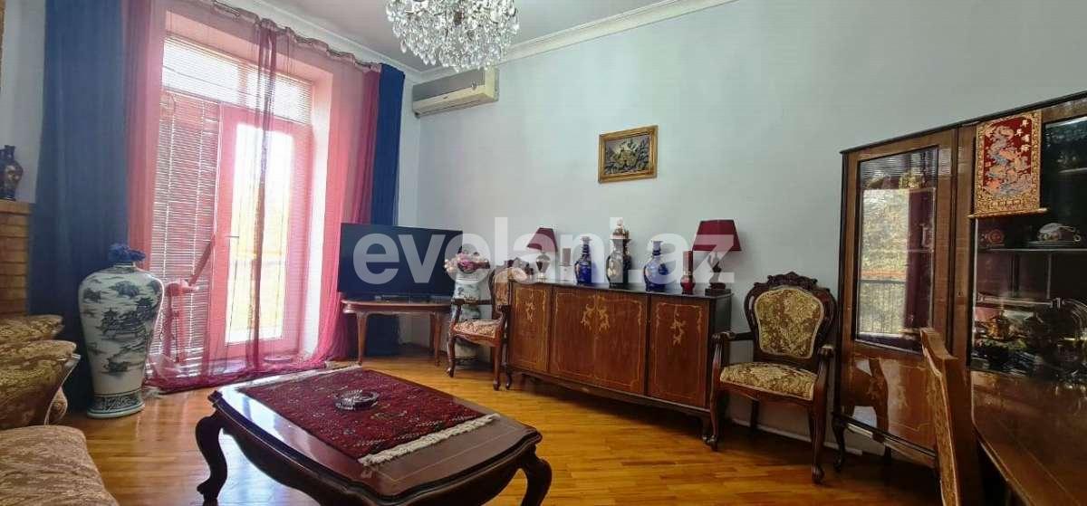 Сдаётся, вторичка, 2-комнаты, 85 m², Баку, Сабаильский r, Ичери Шехер m.