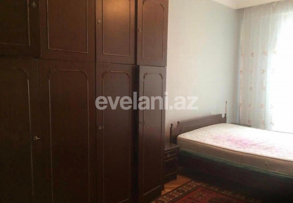 Rent, old building, 2 room, 70 m², Baku, Narimanov r.
