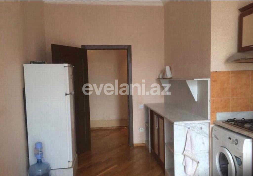 Rent, old building, 2 room, 70 m², Baku, Narimanov r.