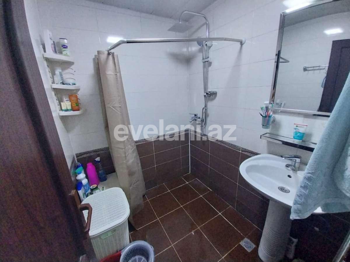 Satılır, köhnə tikili, 4 otaqlı, 75 m², Bakı, Binəqədi r, Nəsimi m.