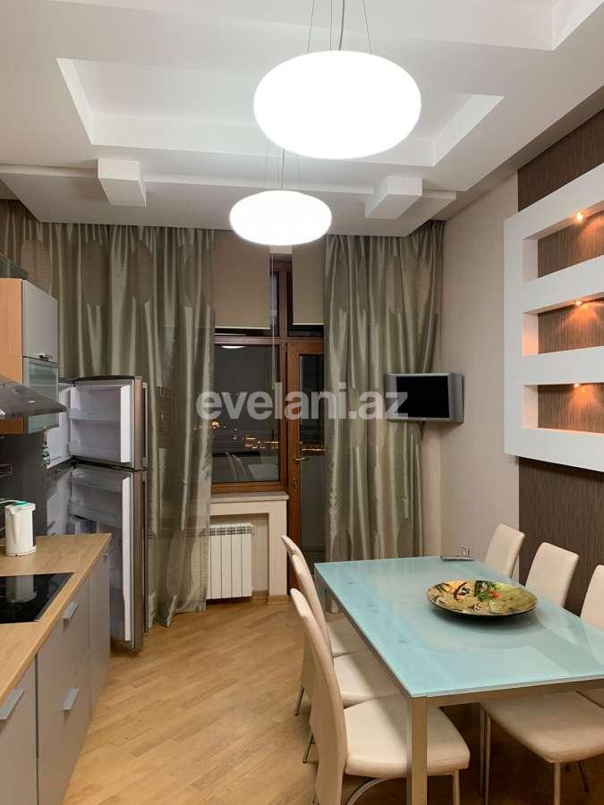 Сдаётся, новостройка, 4-комнаты, 199 m², Баку, Ясамальский r, Элмляр Академиясы m.