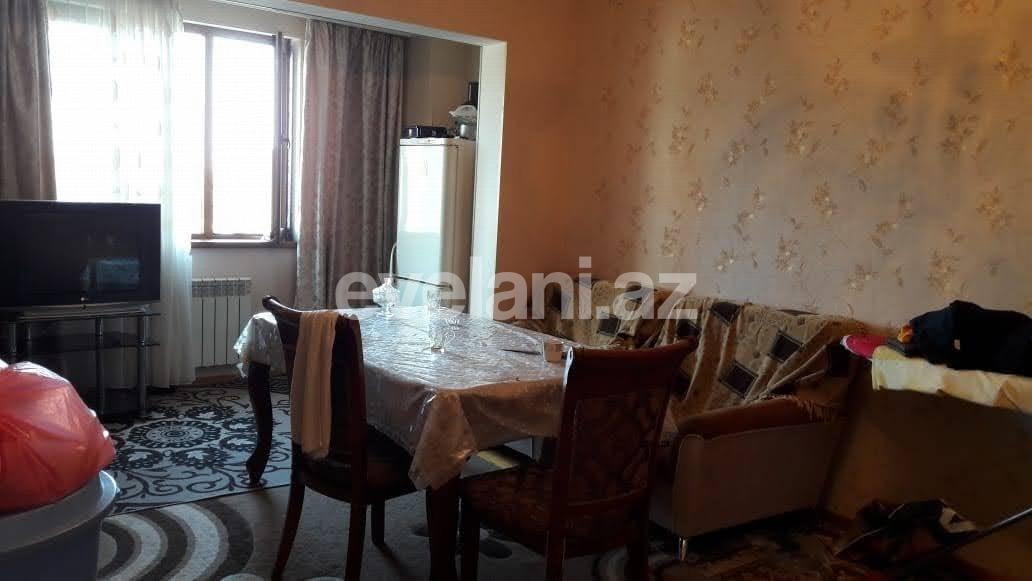 Satılır, köhnə tikili, 3 otaqlı, 70 m², Bakı, Sabunçu r, Bakıxanov q.