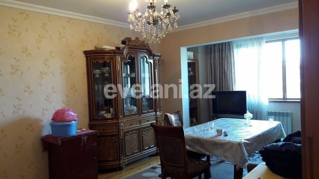 Satılır, köhnə tikili, 3 otaqlı, 70 m², Bakı, Sabunçu r, Bakıxanov q.