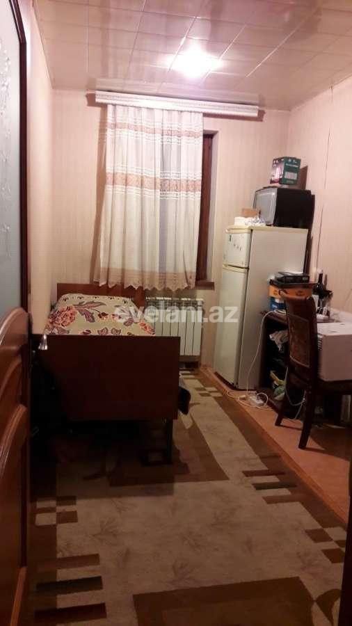 Satılır, köhnə tikili, 3 otaqlı, 70 m², Bakı, Sabunçu r, Bakıxanov q.